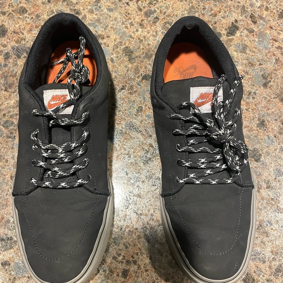 Nike SB low Size 8.5 - Picture 4 of 7